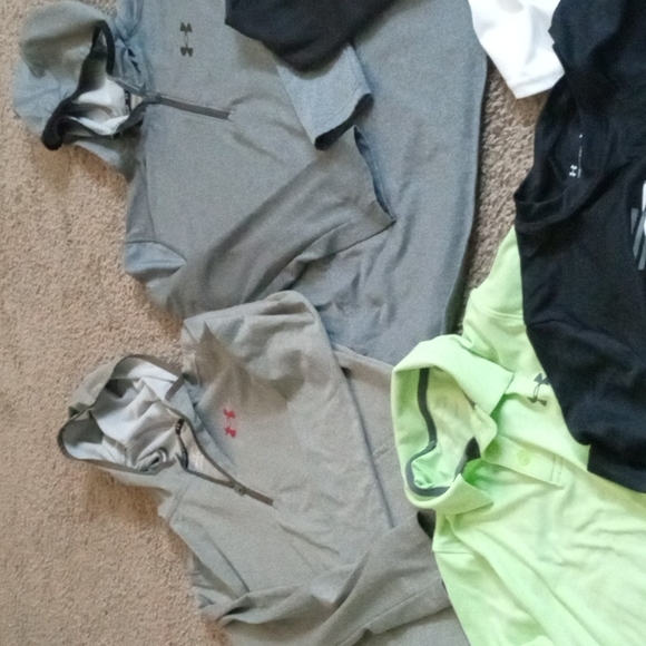 👕Under Armour Bundle - Picture 6 of 6